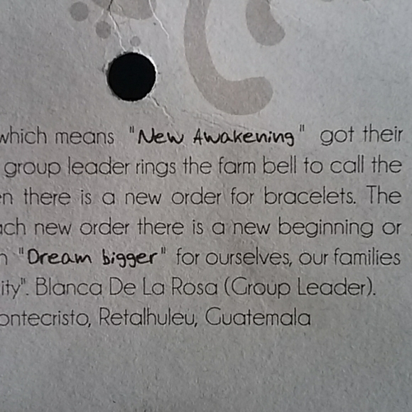 Set of handwoven bracelets from Guatemala - Picture 8 of 8